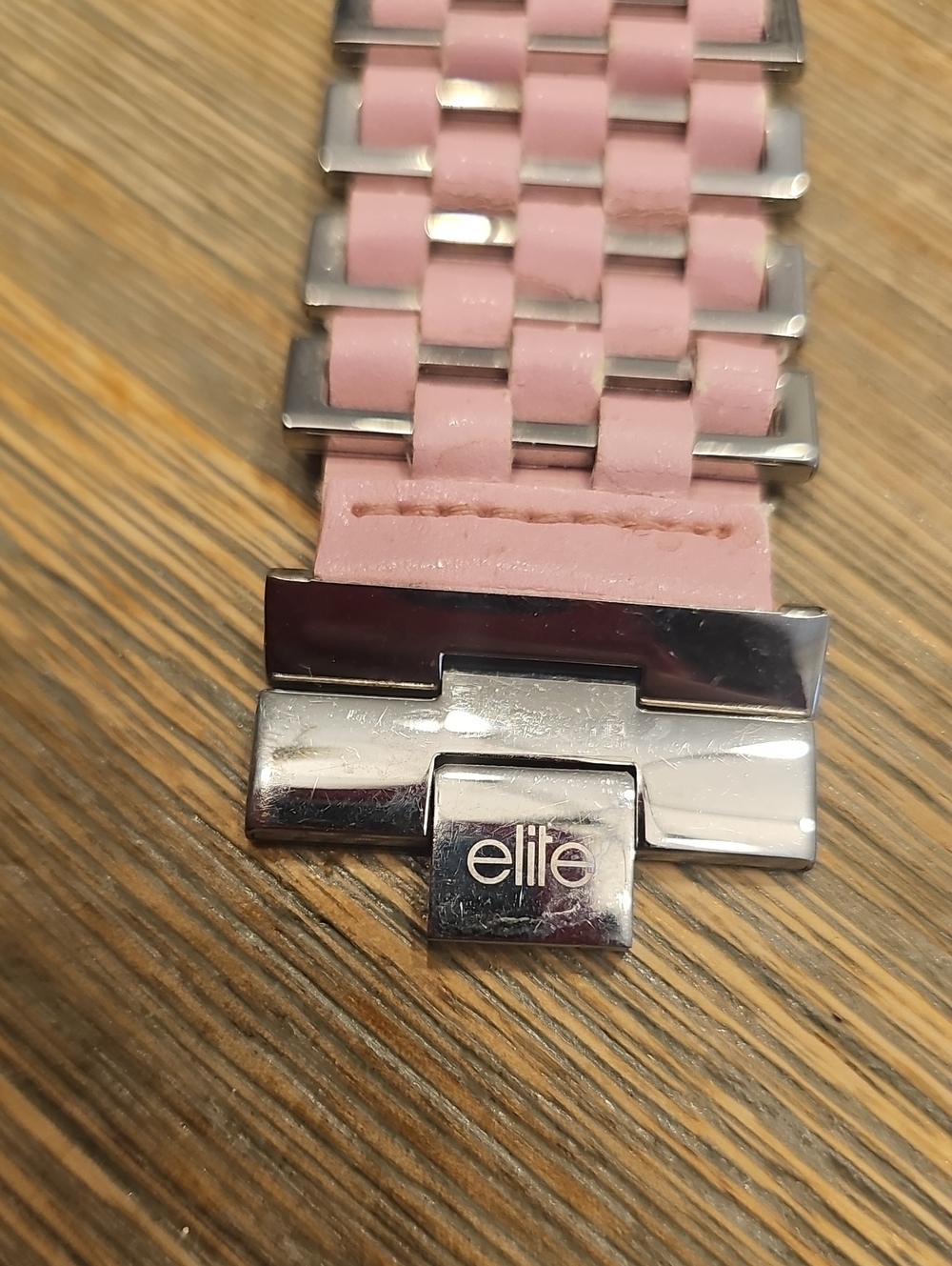 ELITE vintage Pink Watch - Picture 4 of 9